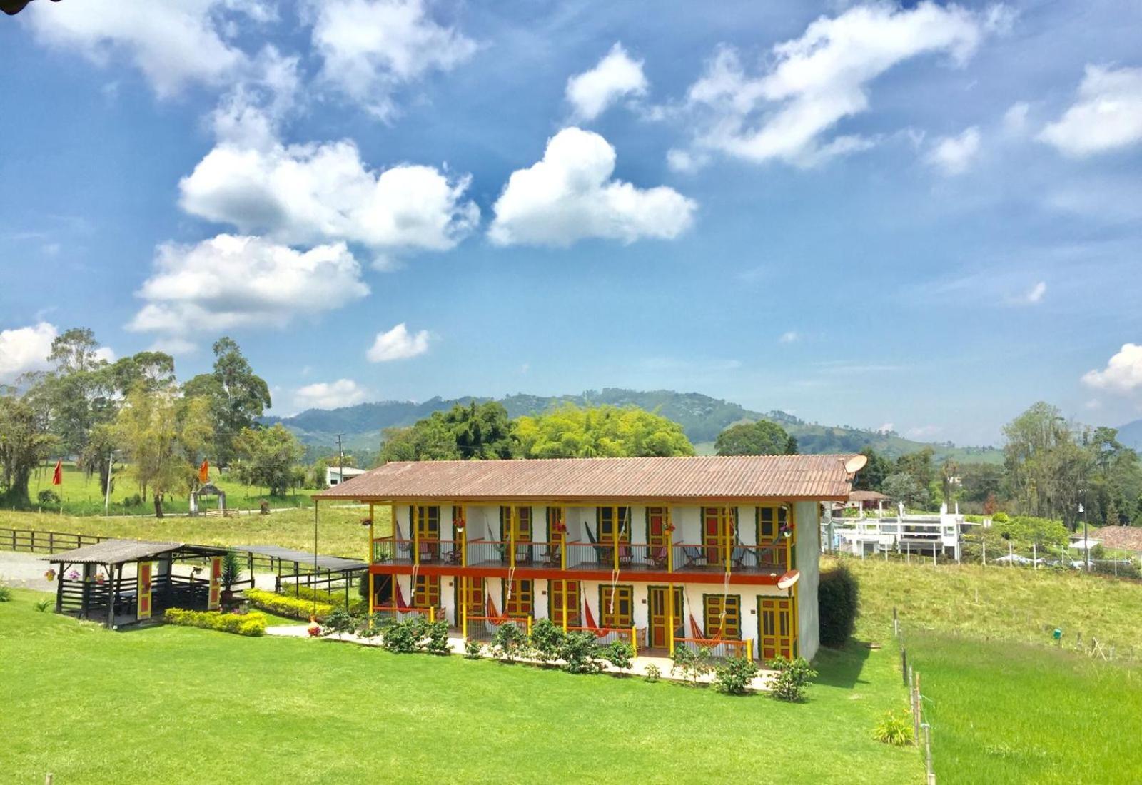 Mamatina Hotel ซานตาโรซา เดกาบัล ภายนอก รูปภาพ