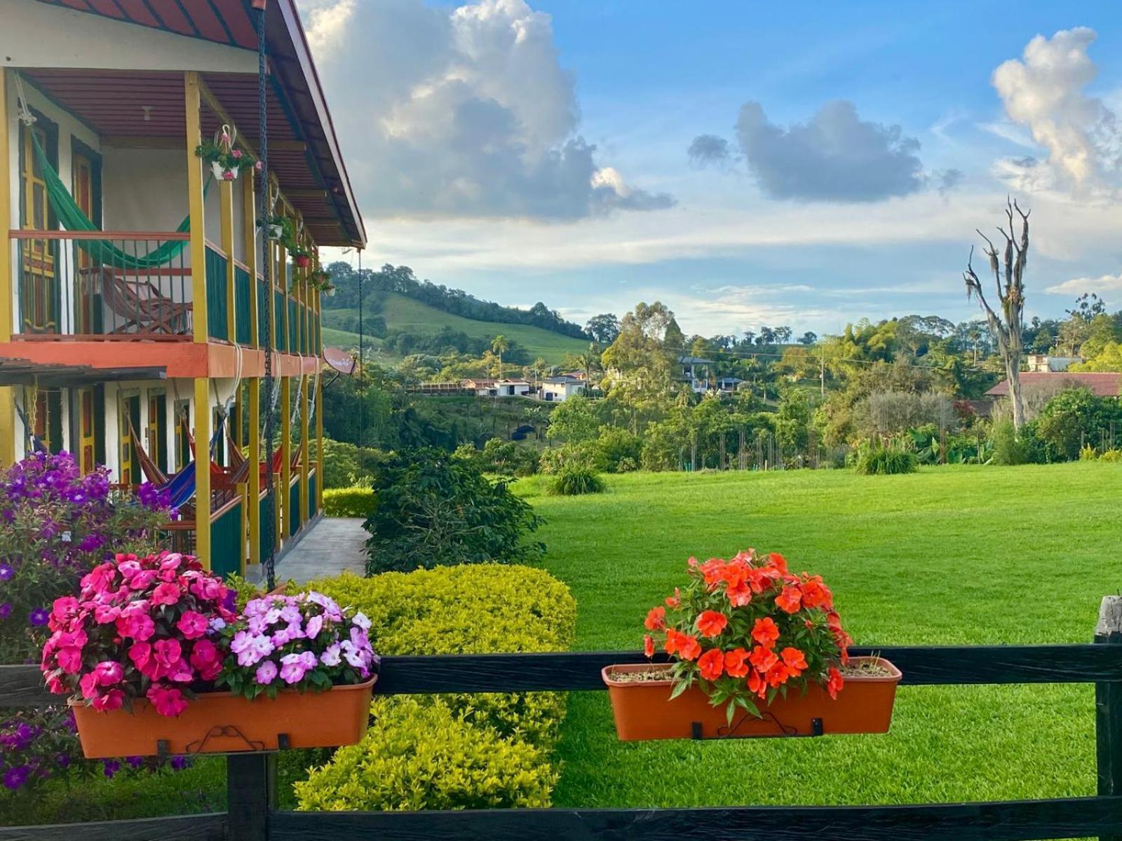 Mamatina Hotel ซานตาโรซา เดกาบัล ภายนอก รูปภาพ